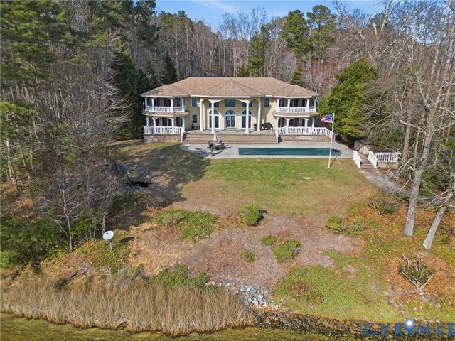 1356 Eagles Trce, Lancaster, VA 22503