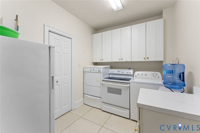 1356 Eagles Trce, Lancaster, VA 22503