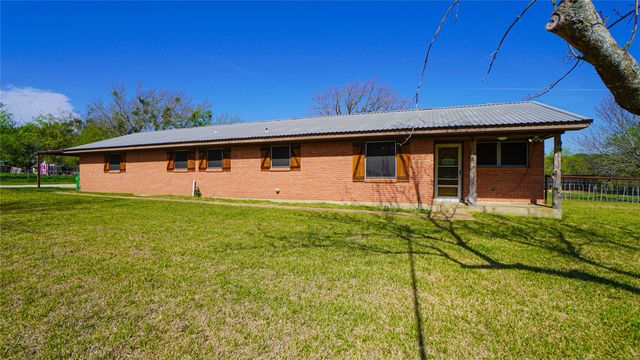 19761 N State Highway 34, Terrell, TX 75161
