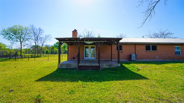 19761 N State Highway 34, Terrell, TX 75161