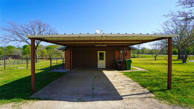 19761 N State Highway 34, Terrell, TX 75161