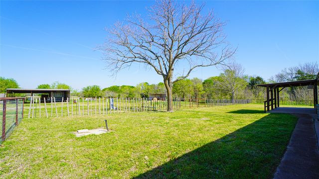 19761 N State Highway 34, Terrell, TX 75161