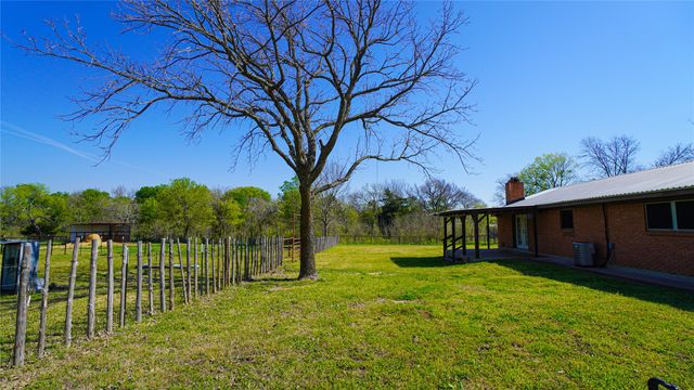 19761 N State Highway 34, Terrell, TX 75161