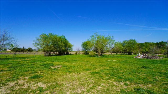 19761 N State Highway 34, Terrell, TX 75161