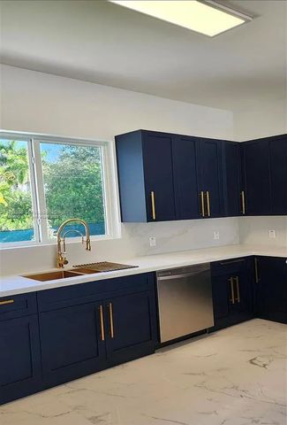 18961 SW 359th St, Homestead, FL 33034