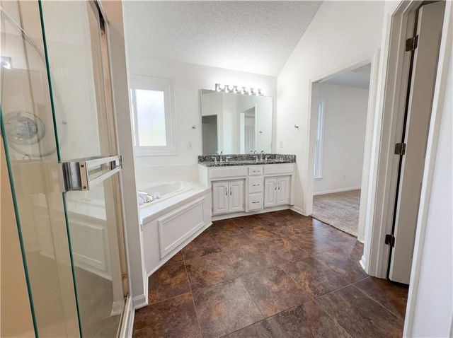 2644 W Centre Street, Olathe, KS 66061