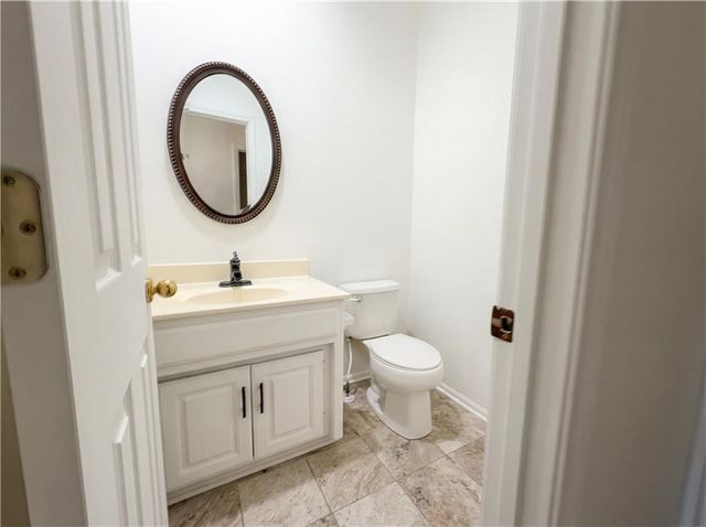 2644 W Centre Street, Olathe, KS 66061