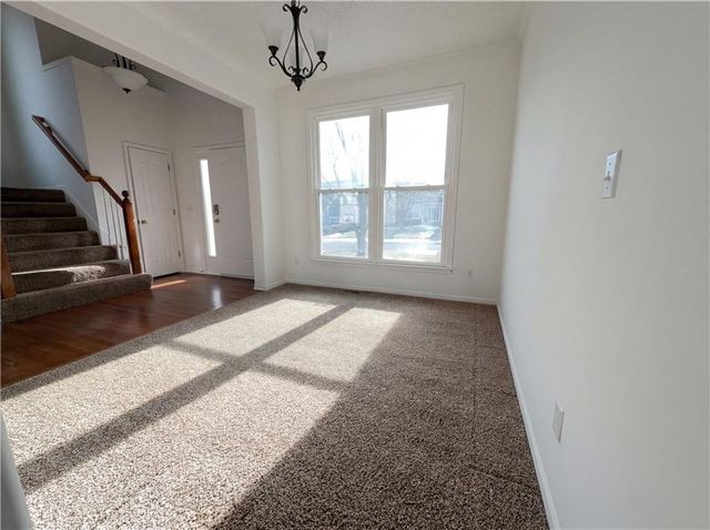 2644 W Centre Street, Olathe, KS 66061