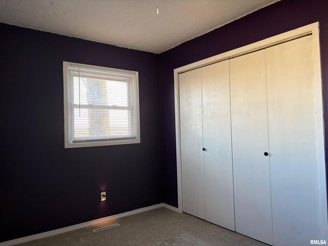 3513 S CHEROKEE Street, Taylorville, IL 62568