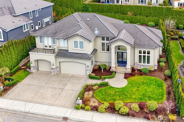 8225 155th Avenue SE, Newcastle, WA 98059