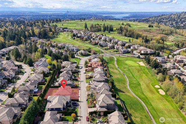 8225 155th Avenue SE, Newcastle, WA 98059
