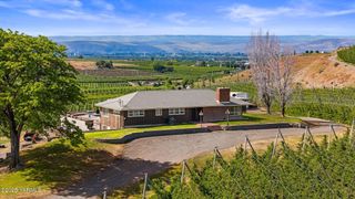 3090 Lombard Lp, Wapato, WA 98951