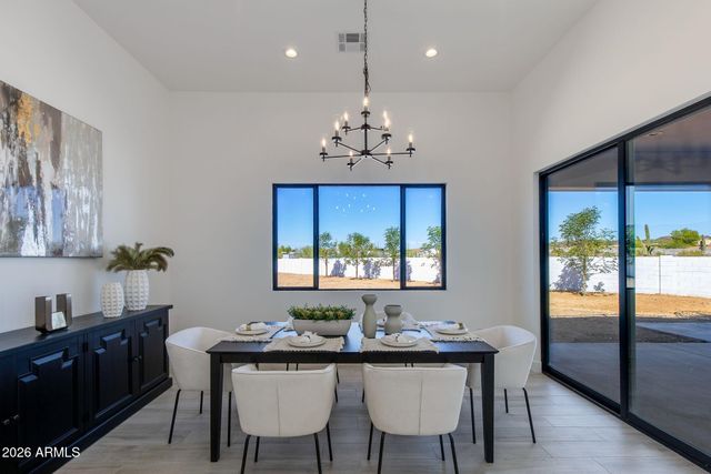 3330 W DESERT DAWN Drive, Phoenix, AZ 85083