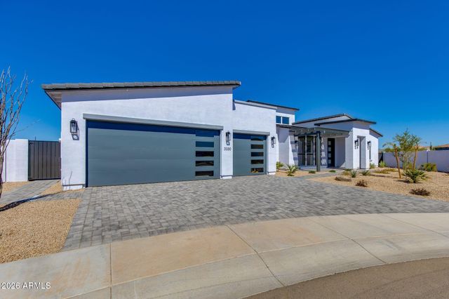 3330 W DESERT DAWN Drive, Phoenix, AZ 85083