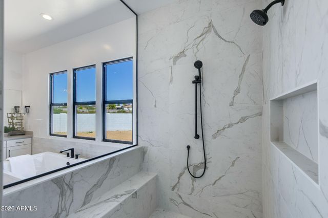 3330 W DESERT DAWN Drive, Phoenix, AZ 85083