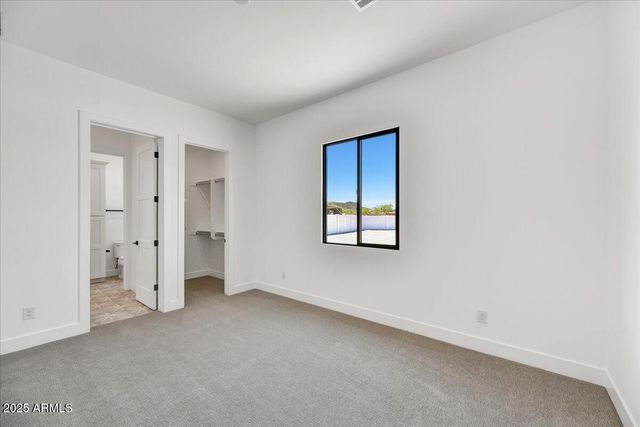 3330 W DESERT DAWN Drive, Phoenix, AZ 85083