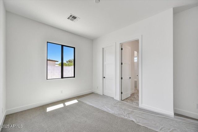 3330 W DESERT DAWN Drive, Phoenix, AZ 85083