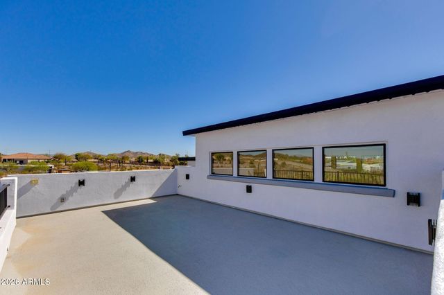 3330 W DESERT DAWN Drive, Phoenix, AZ 85083