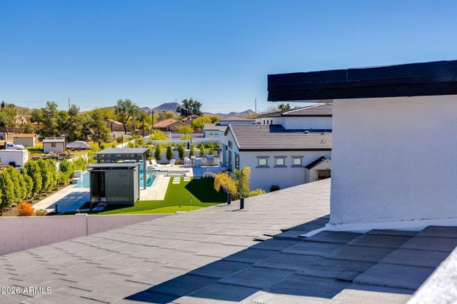 3330 W DESERT DAWN Drive, Phoenix, AZ 85083