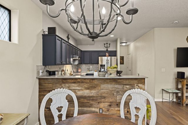 1651 SW Hewitt Avenue, Troutdale, OR 97060