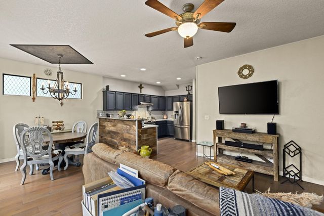 1651 SW Hewitt Avenue, Troutdale, OR 97060