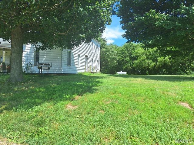 10325 Rose Road, St Jacob, IL 62281
