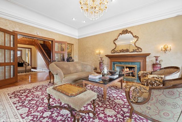 546 Oak Knoll Road, Barrington Hills, IL 60010