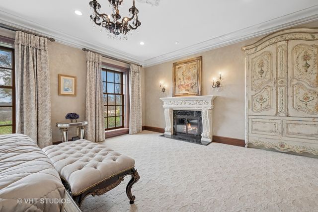 546 Oak Knoll Road, Barrington Hills, IL 60010