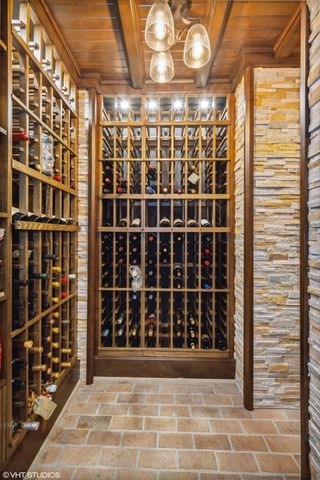 546 Oak Knoll Road, Barrington Hills, IL 60010