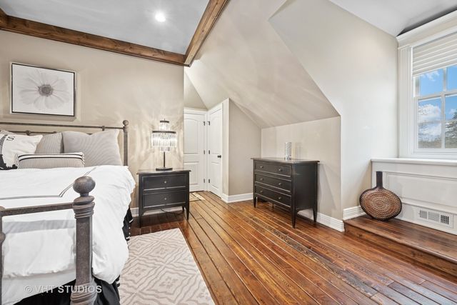 546 Oak Knoll Road, Barrington Hills, IL 60010