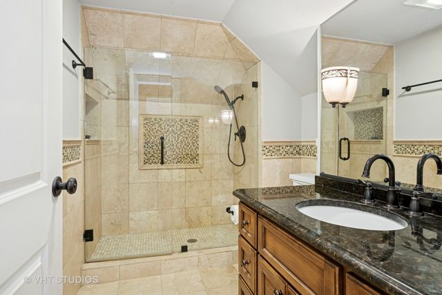 546 Oak Knoll Road, Barrington Hills, IL 60010