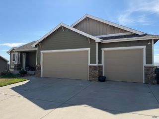3207 EUNICE DR, Rapid City, SD 57703