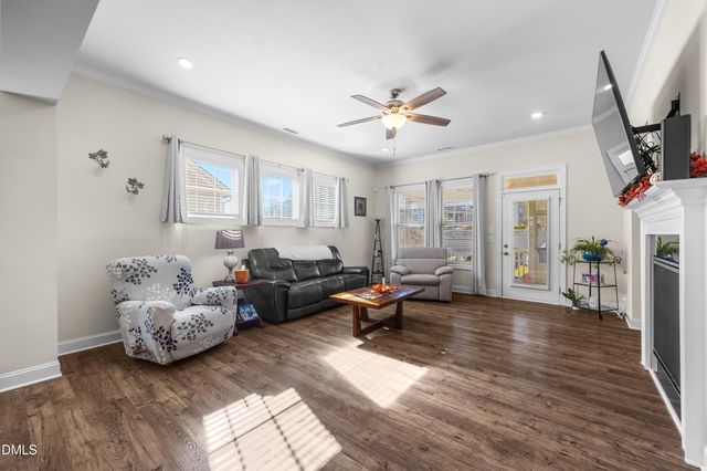 33 Village Walk Drive, Chapel Hill, NC 27517