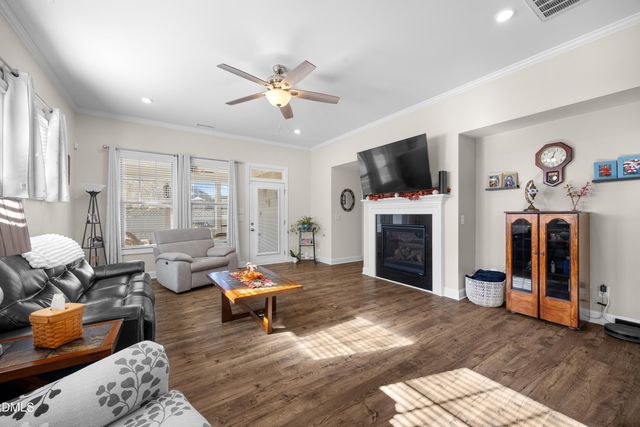 33 Village Walk Drive, Chapel Hill, NC 27517