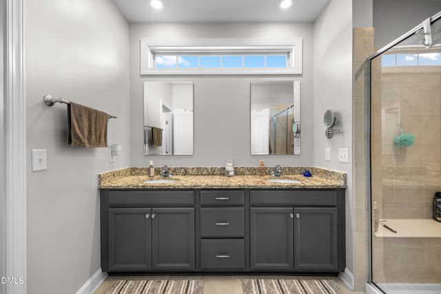 33 Village Walk Drive, Chapel Hill, NC 27517