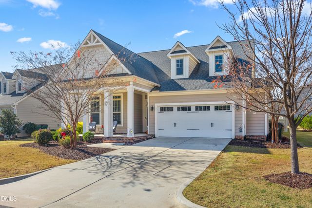 33 Village Walk Drive, Chapel Hill, NC 27517