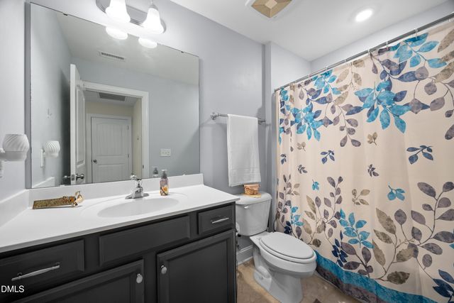 33 Village Walk Drive, Chapel Hill, NC 27517