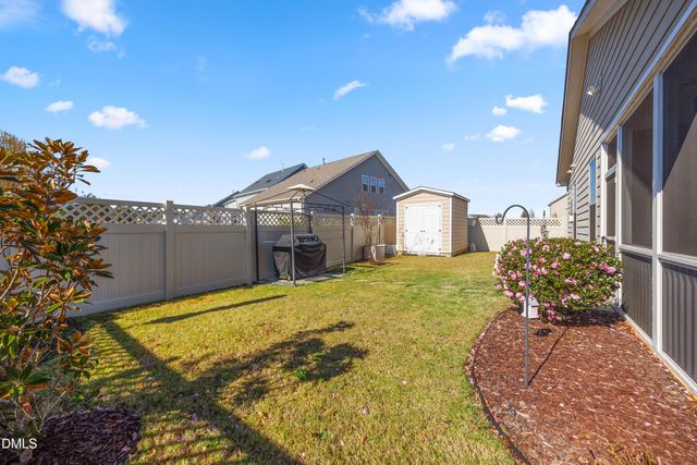 33 Village Walk Drive, Chapel Hill, NC 27517