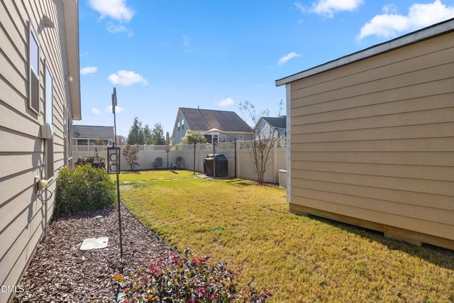 33 Village Walk Drive, Chapel Hill, NC 27517