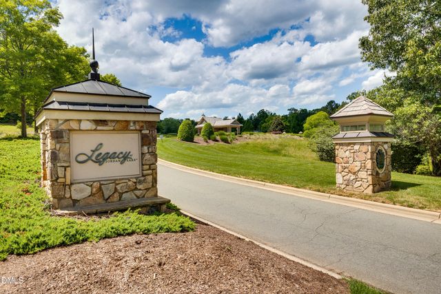 33 Village Walk Drive, Chapel Hill, NC 27517