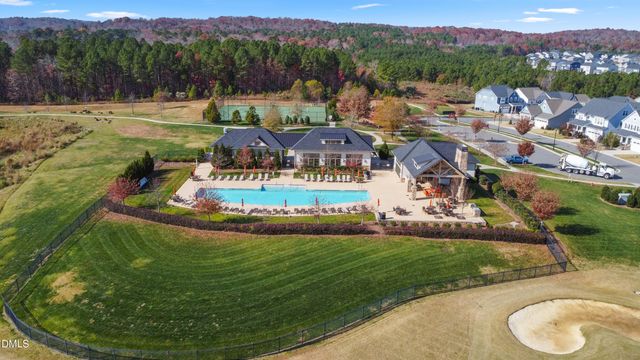 33 Village Walk Drive, Chapel Hill, NC 27517