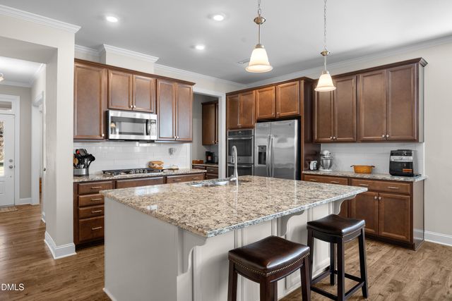 33 Village Walk Drive, Chapel Hill, NC 27517