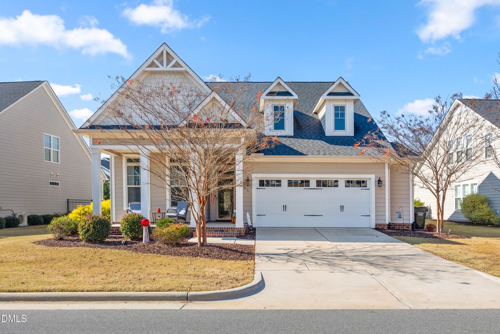 33 Village Walk Drive, Chapel Hill, NC 27517