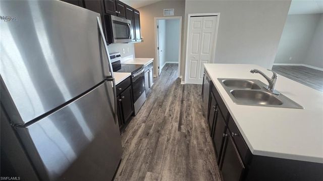 414 NW 3rd TER, Cape Coral, FL 33993