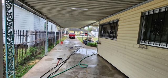 4612 Hain Street, Houston, TX 77009