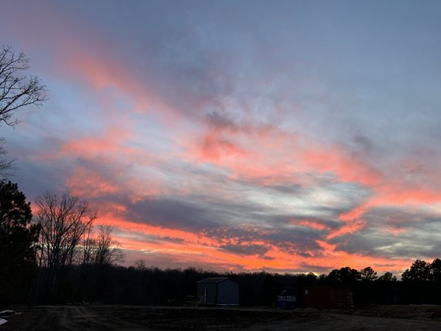 5460 Sulphur Creek Rd, Big Sandy, TN 38221