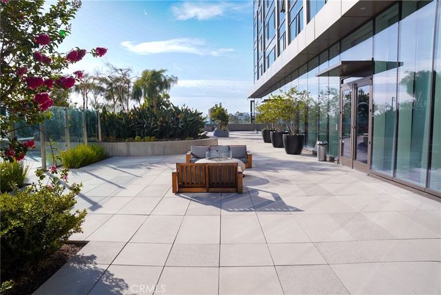 899 Francisco 1711, Los Angeles, CA 90017