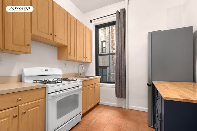 478 W 158th St Apt 5, New York City, NY 10032