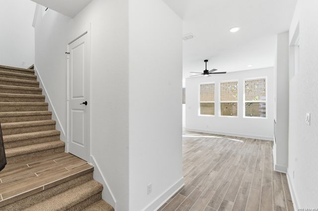 6464 Babcock Rd Unit 904, San Antonio, TX 78249