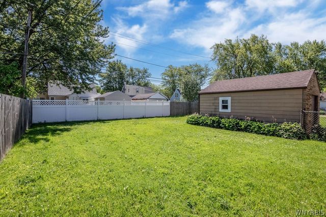 801 South Huth Road, Cheektowaga, NY 14225